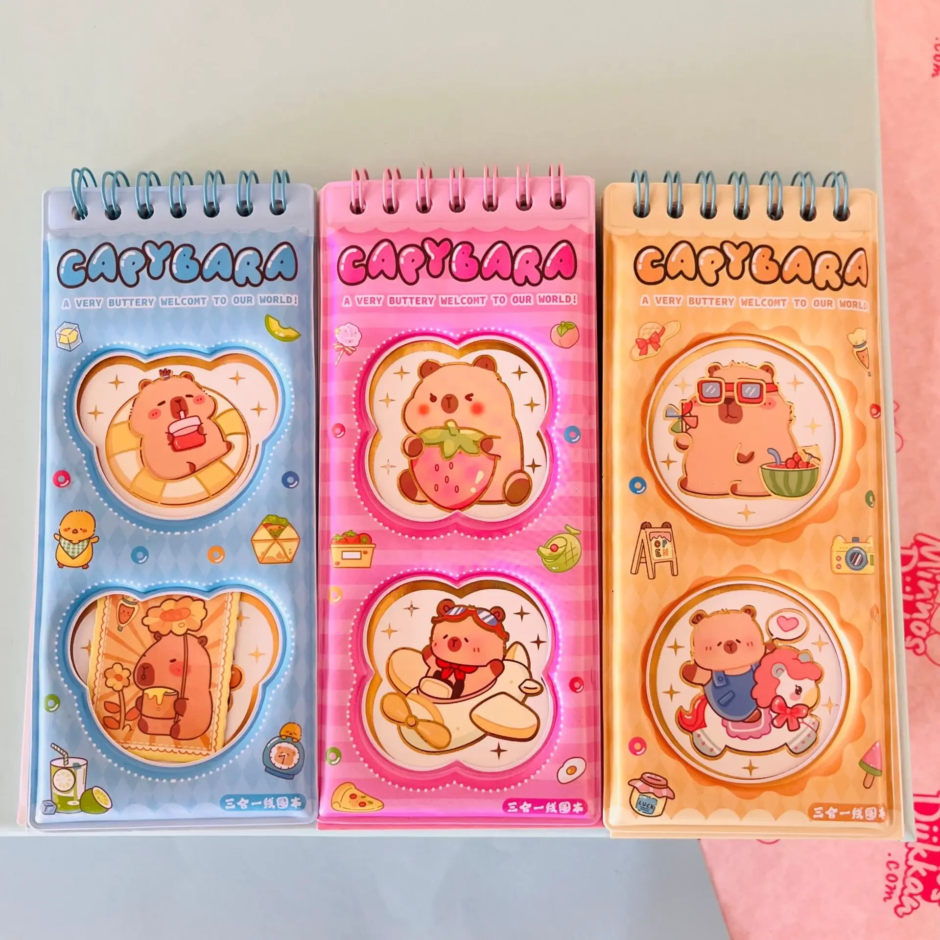 Capybara Stickerlı Uzun Pofidik Defter - 6 Adet